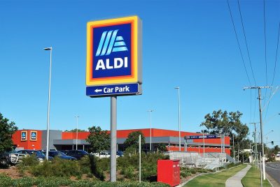 En Suisse ALDI annonce un salaire minimum de 4 700 CHF pour ses employés